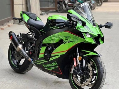 Beste Kawasaki ZX10R Motorrad Verkleidung 2021-2025 - Grun Schwarz Rot Streifen