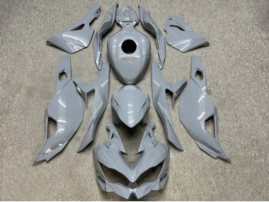 Beste Kawasaki ZX4R ZX-4RR Motorrad Verkleidung 2019-2025 - Glanzendes Nardo Grau