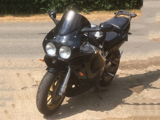 Beste Honda CBR900RR 893 Motorrad Verkleidung 1994-1995 - Glanzendes Schwarz